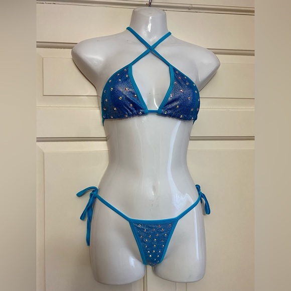 Exotic Dance Attire - Picture 4 of 13